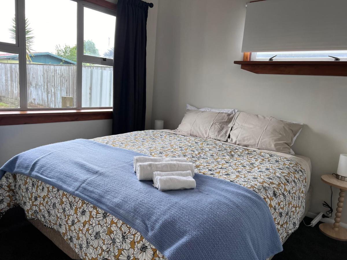 Villa Peter'S Bach à Rotorua Extérieur photo